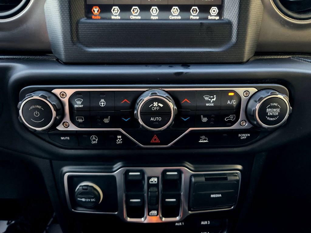 Used 2021 Jeep Wrangler Unlimited Sport image 24