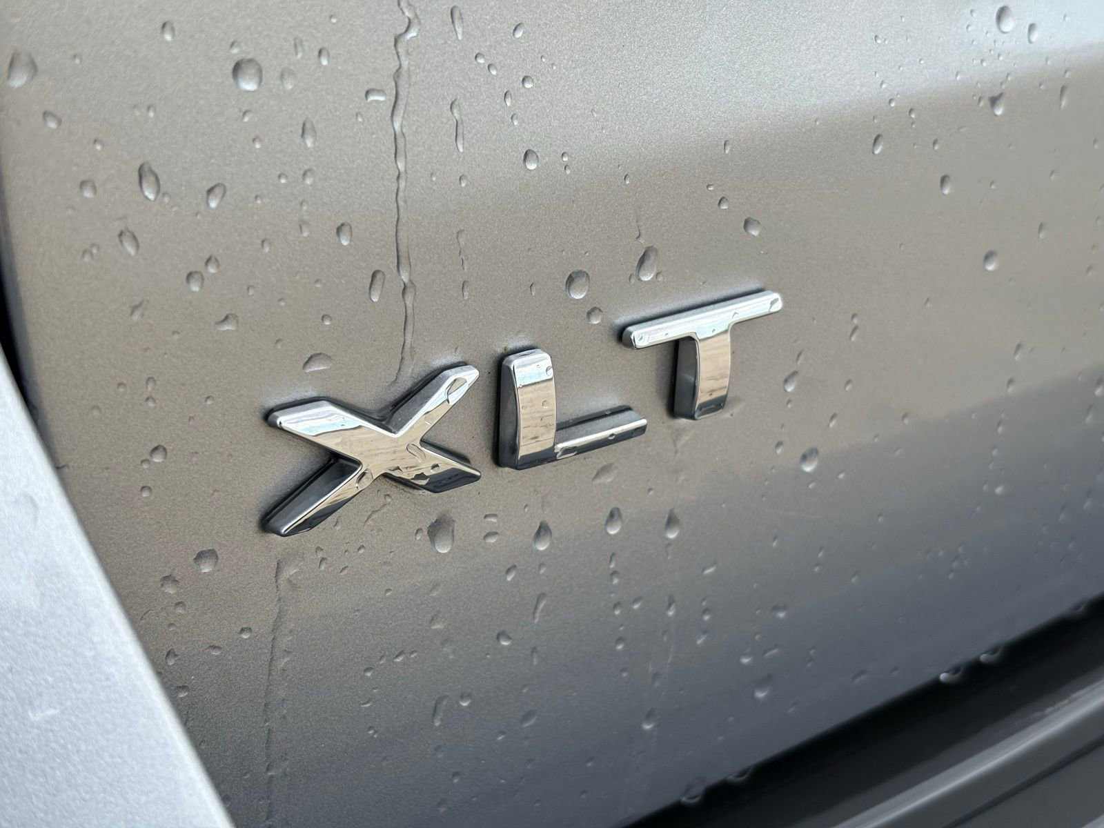 Used 2024 Ford Expedition Max XLT image 10