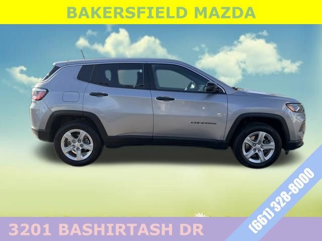 Used 2023 Jeep Compass Sport image 6