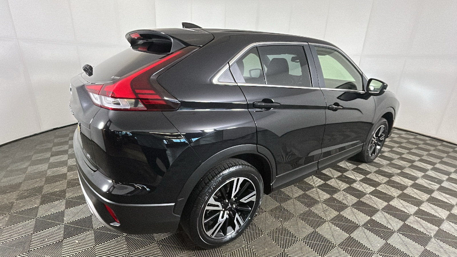 Used 2026 Mitsubishi Eclipse Cross SE AWD/4WD image 2