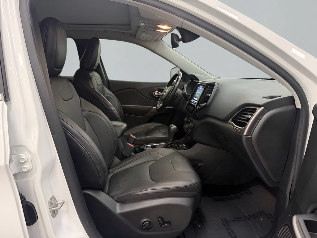 Used 2020 Jeep Cherokee Limited w/ Technology Group FWD image 13