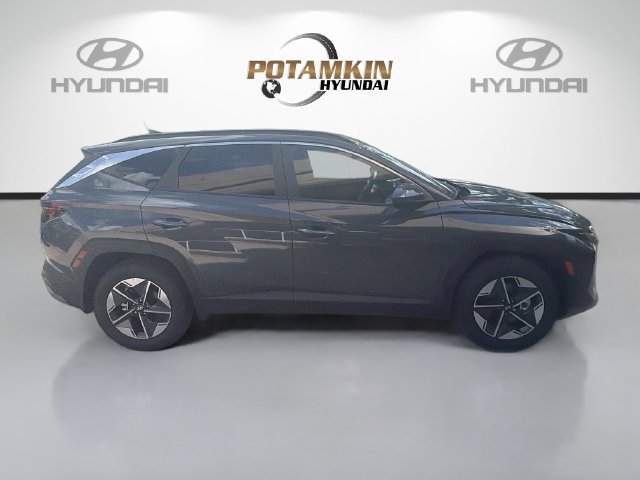 New 2026 Hyundai Tucson SEL Plus FWD image 4