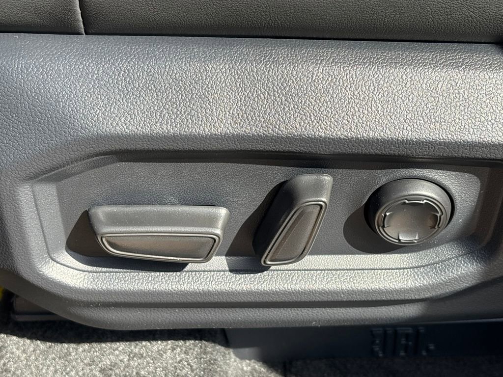 New 2026 Toyota Tundra Platinum image 7