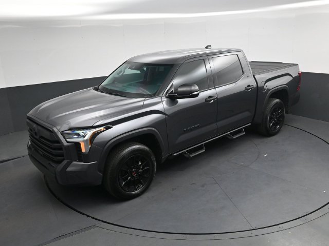 Used 2023 Toyota Tundra SR5 w/ SR5 Convenience Package AWD/4WD image 18