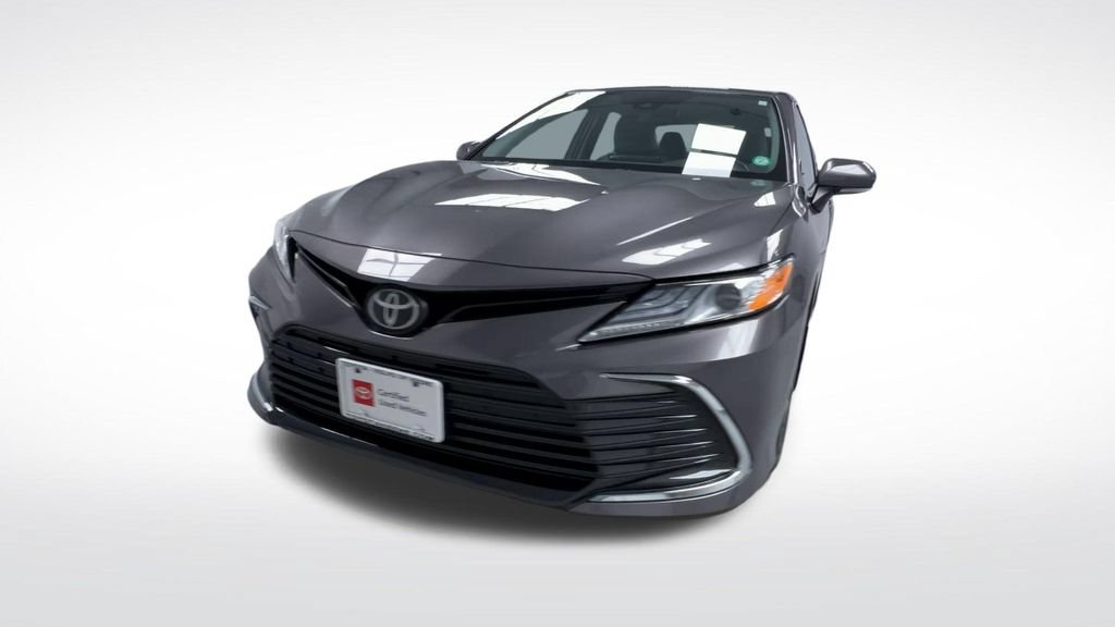 Certified 2024 Toyota Camry XLE w/ Cold Weather Package AWD/4WD image 4