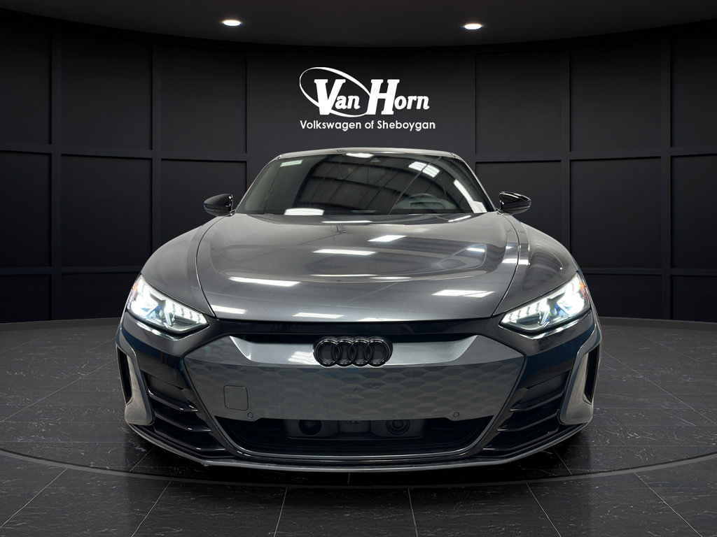 Used 2023 Audi RS e-tron GT w/ Ceramic Brake Package AWD/4WD image 2