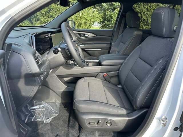 New 2026 Chevrolet Traverse LT image 12