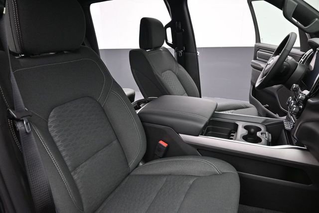 New 2026 RAM 1500 4x4 Crew Cab image 25