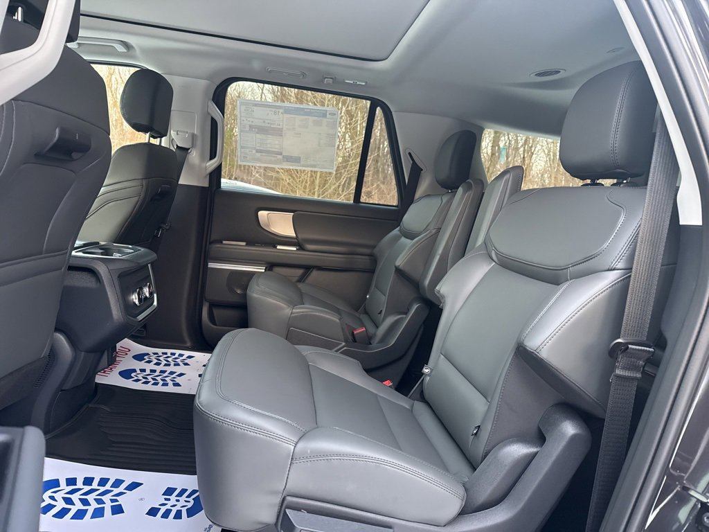 New 2026 Ford Expedition Max Active image 32