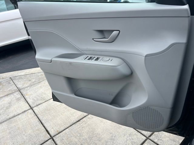 Certified 2024 Hyundai Kona SEL FWD image 15