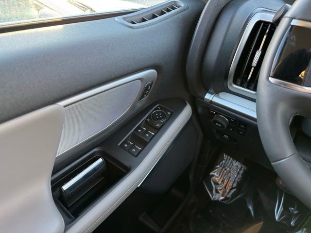 Certified 2025 Ford Expedition Max Active AWD/4WD image 34