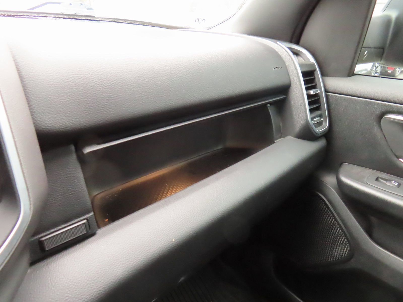 Used 2020 RAM 1500 Big Horn image 22