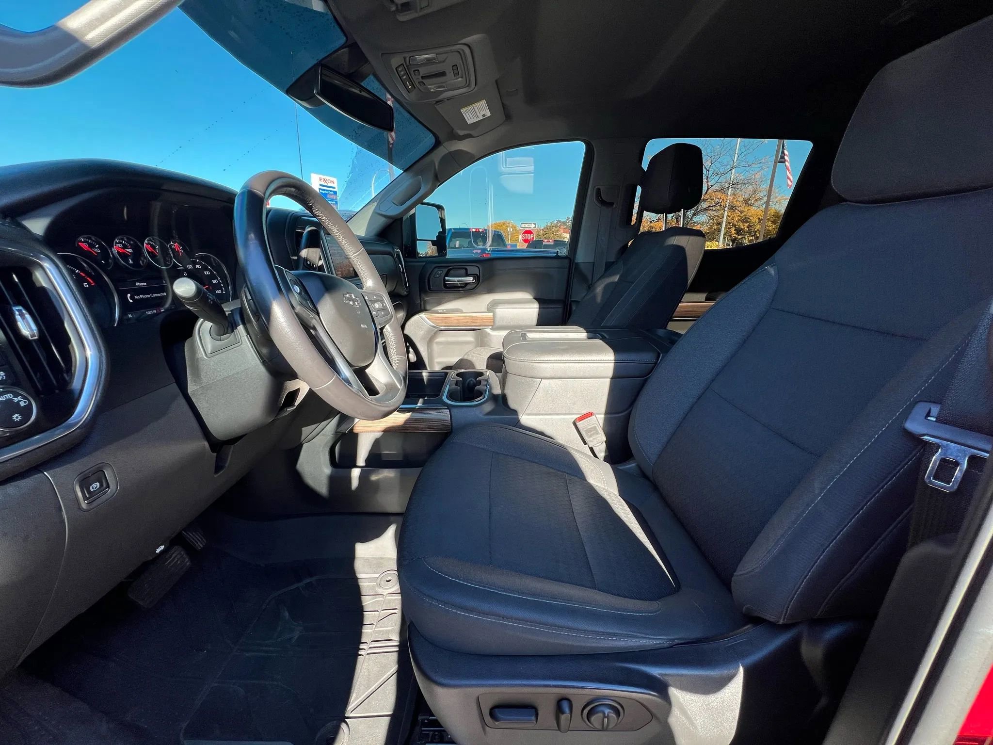 Used 2020 Chevrolet Silverado 1500 RST w/ All-Star Edition image 17