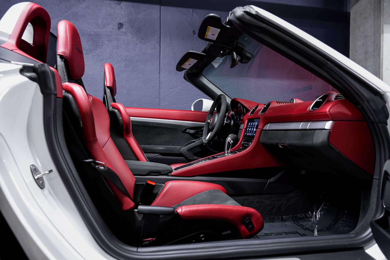 Used 2022 Porsche 718 Boxster Spyder RWD image 24