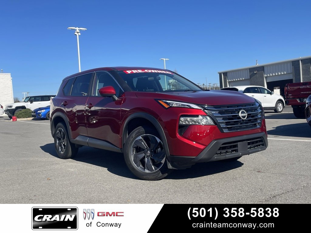 Used 2025 Nissan Rogue SV image 1