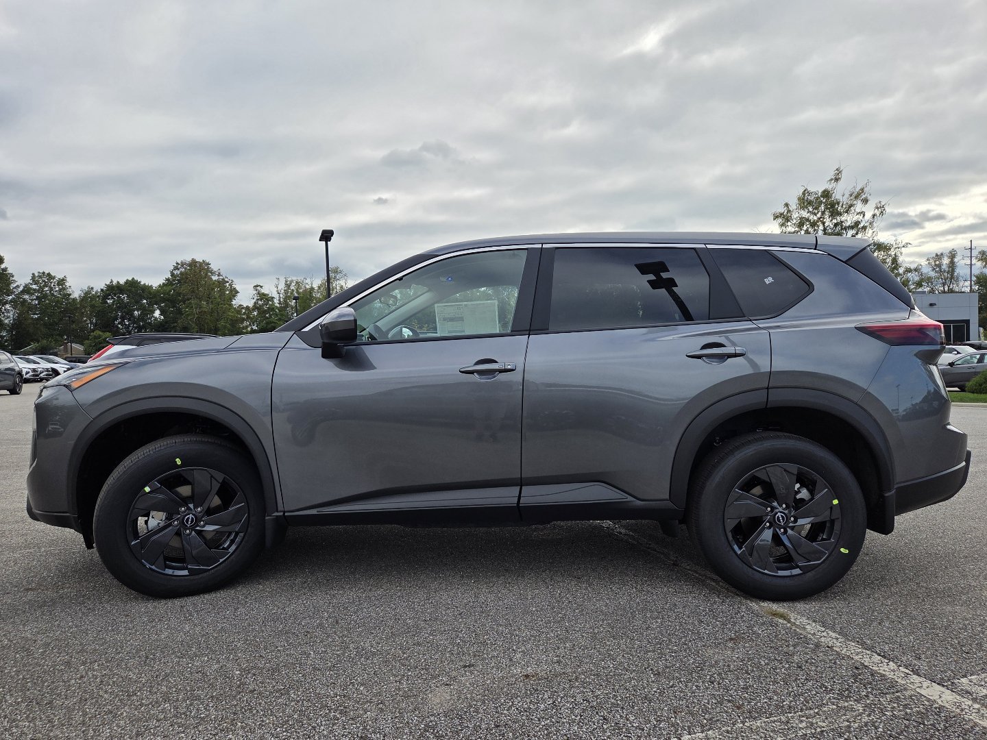 New 2027 Nissan Rogue SV w/ Cold Weather Package AWD/4WD image 14
