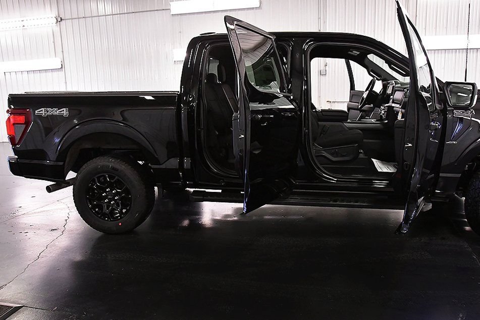 New 2026 Ford F150 XLT w/ Equipment Group 302A MID AWD/4WD image 35