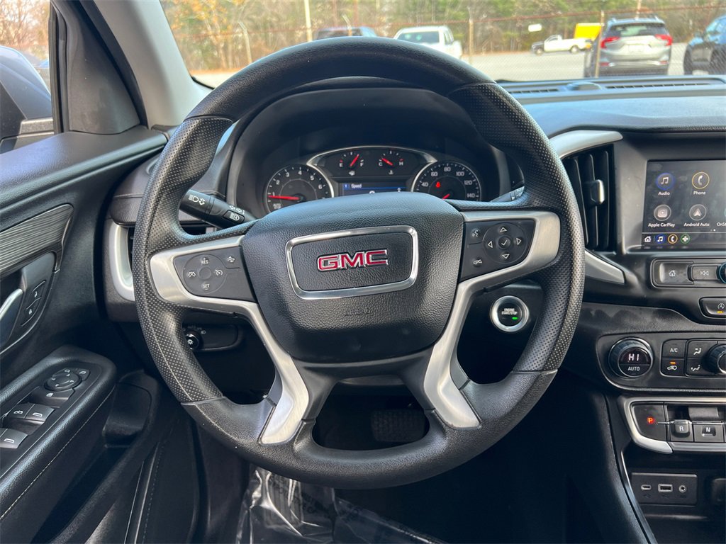 Used 2023 GMC Terrain SLE w/ Driver Convenience Package image 23