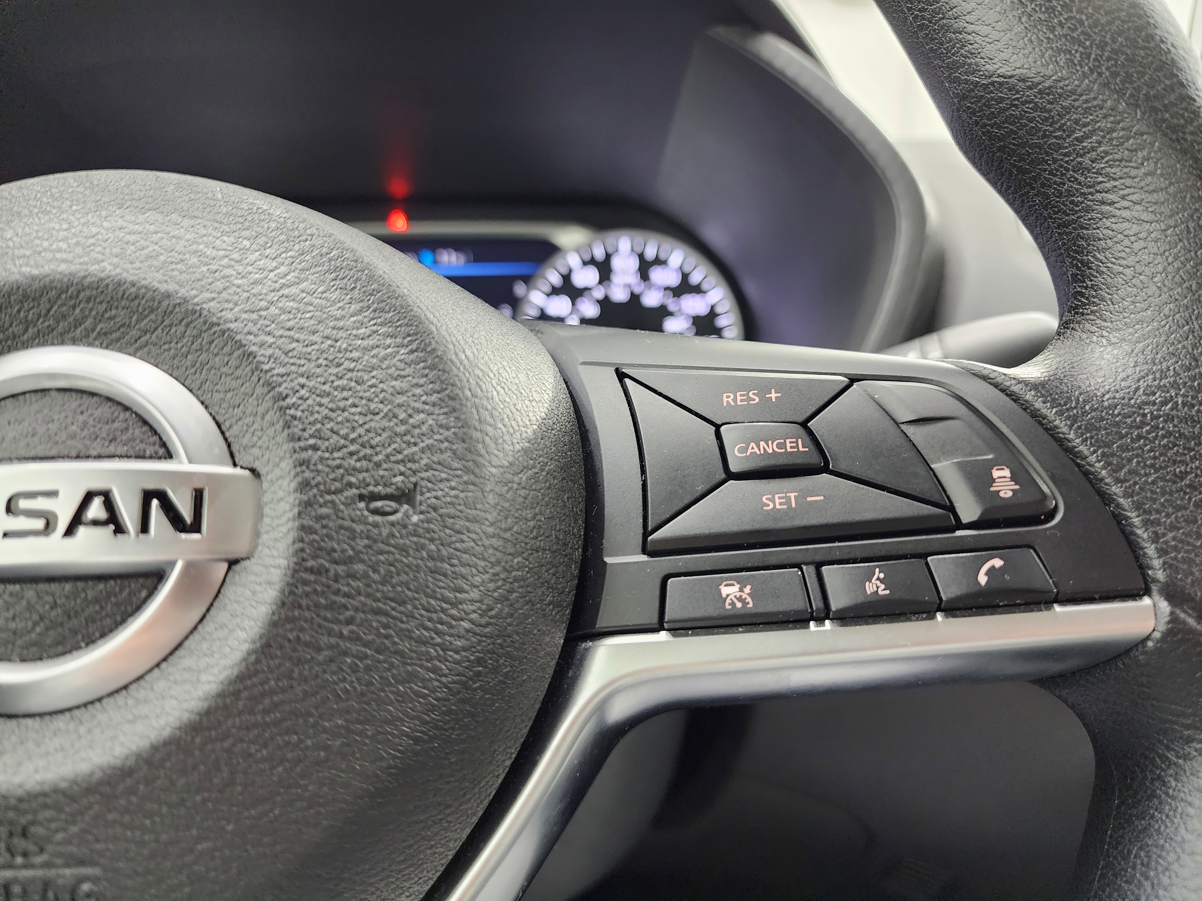 Used 2023 Nissan Sentra SV image 13