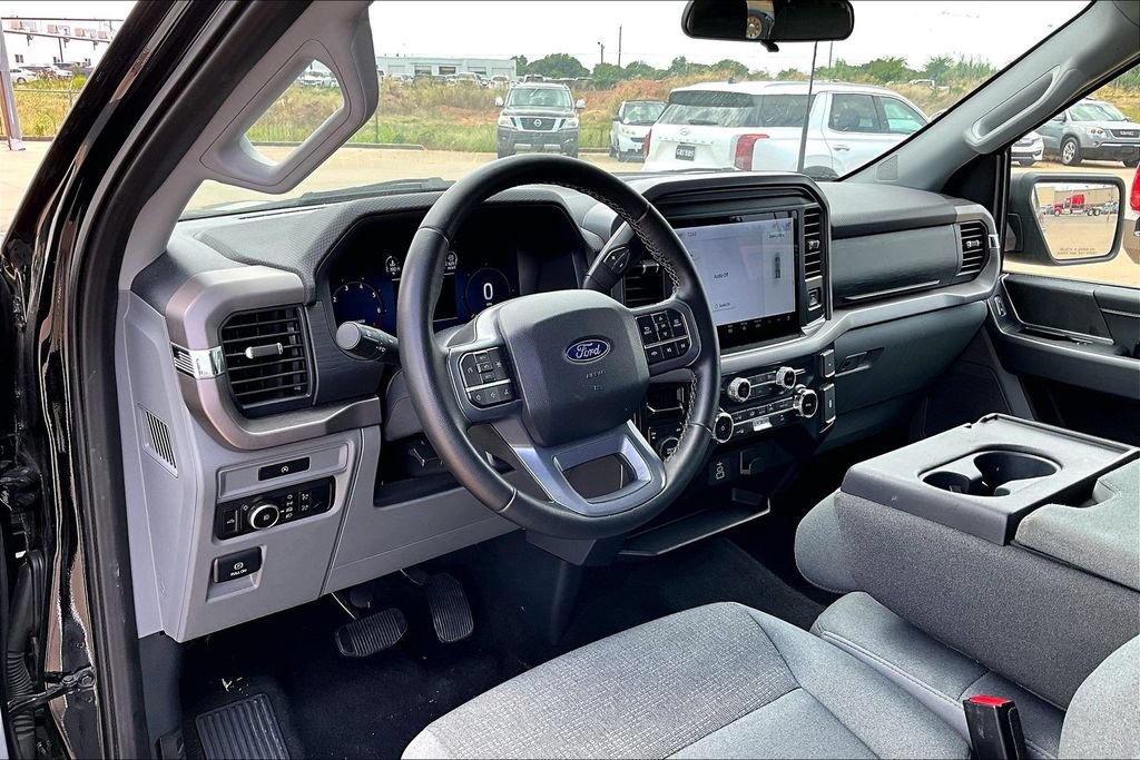 Used 2025 Ford F150 XLT w/ Equipment Group 301A Standard AWD/4WD image 15