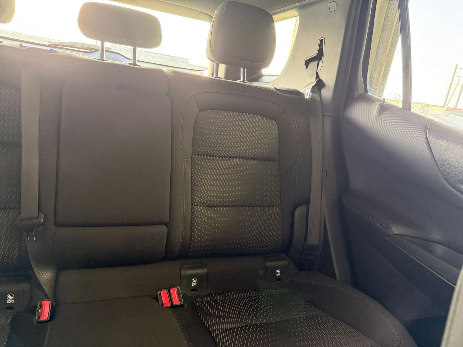 Used 2025 Chevrolet Equinox LT image 36