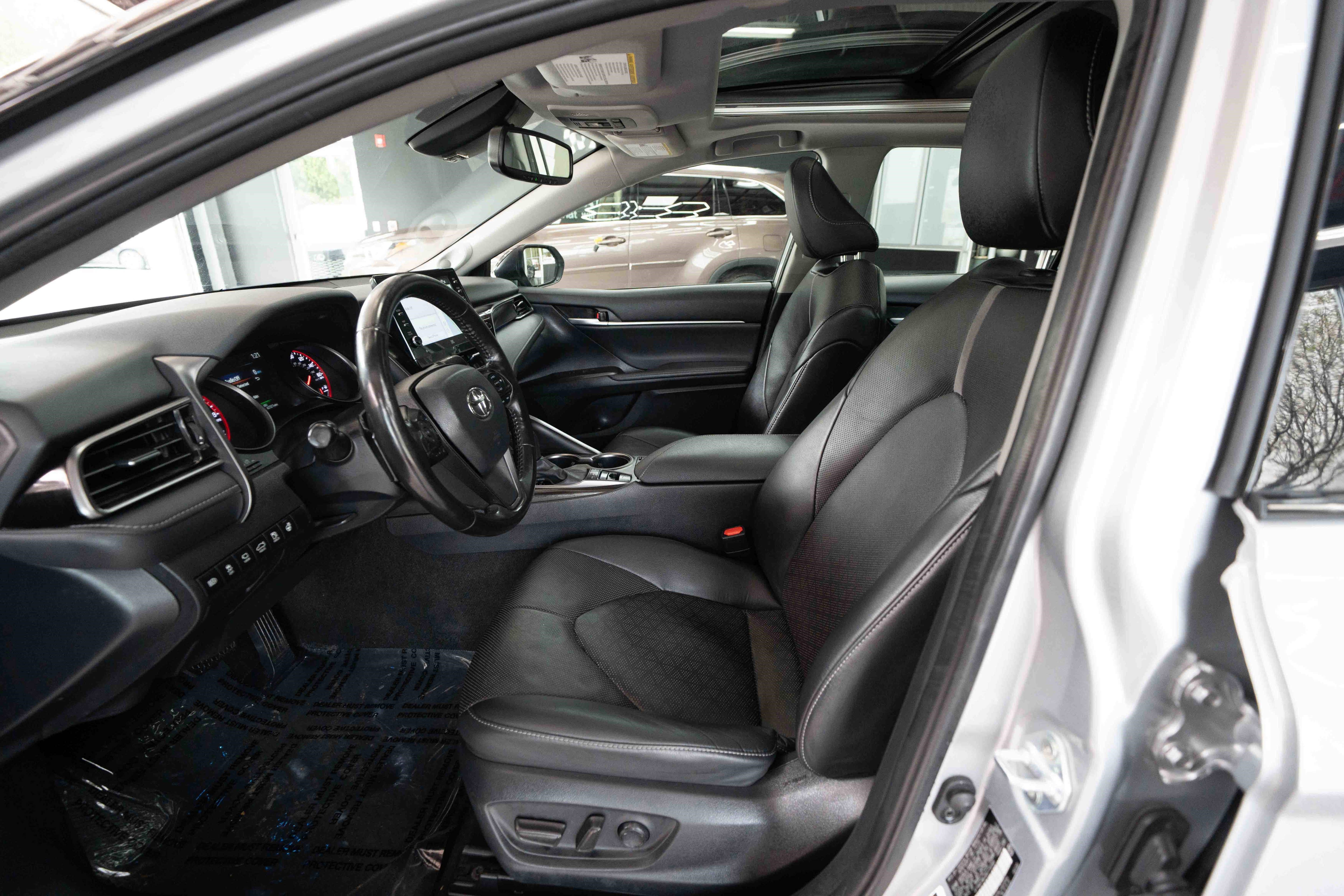 Used 2024 Toyota Camry XSE w/ Navigation Package AWD/4WD image 9