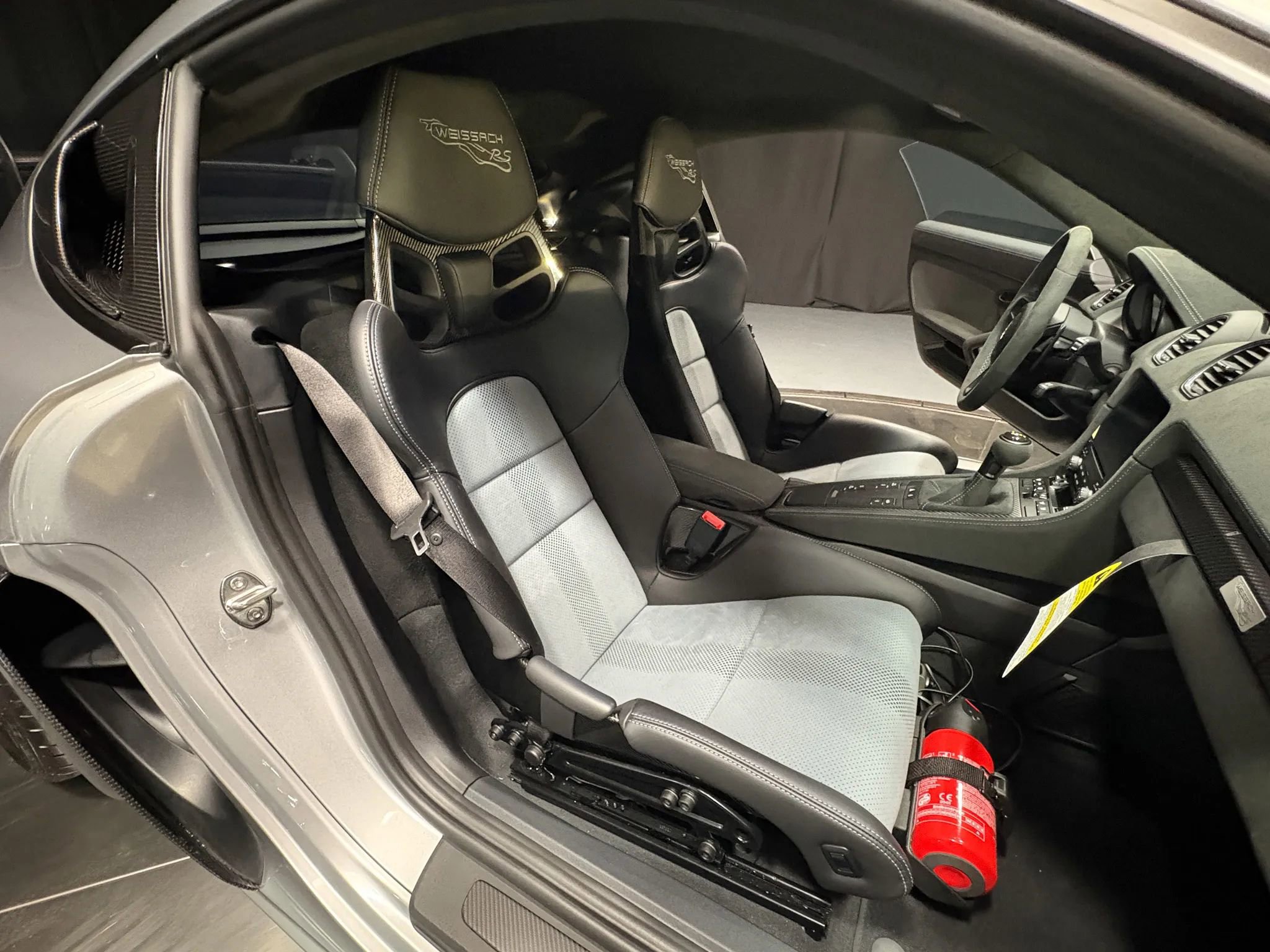 Used 2023 Porsche 718 Cayman GT4 RS RWD image 12
