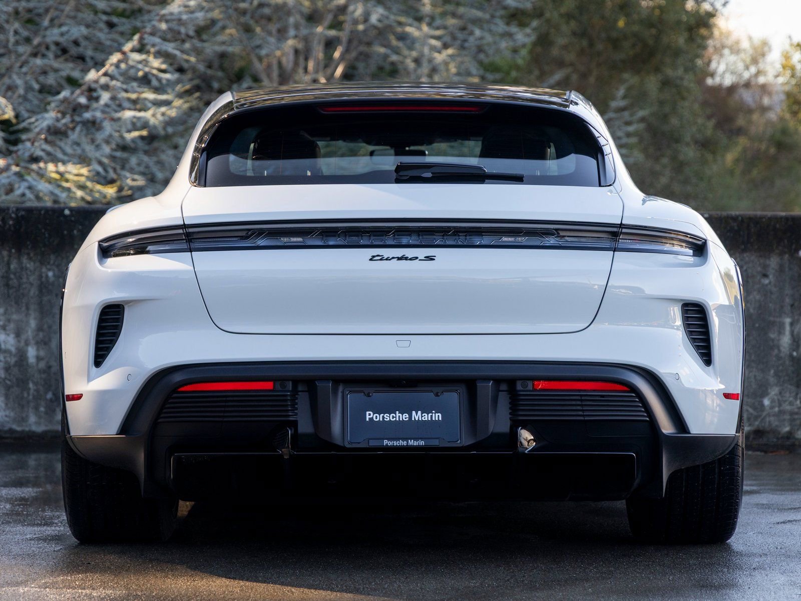 New 2026 Porsche Taycan Turbo S AWD/4WD image 10