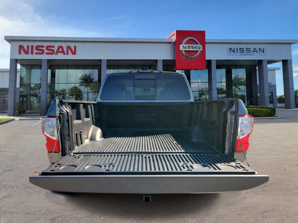 Used 2023 Nissan Titan SV w/ Accessory Utility Package RWD image 8