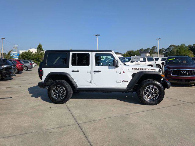Certified 2024 Jeep Wrangler Unlimited Rubicon AWD/4WD image 2