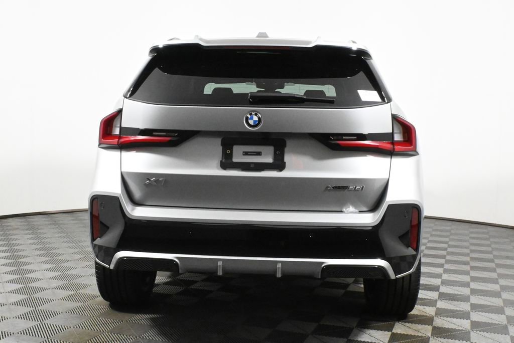 Used 2025 BMW X1 xDrive28i w/ M Sport Package image 6