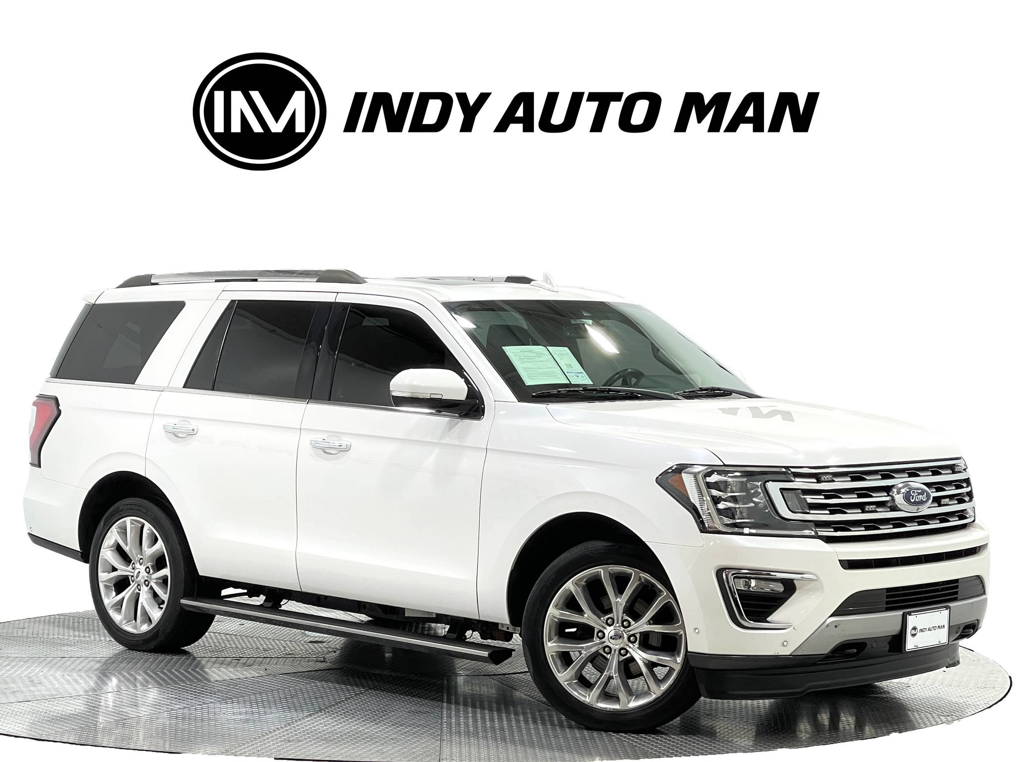 Used 2019 Ford Expedition Limited w/ Equipment Group 302A AWD/4WD image 2