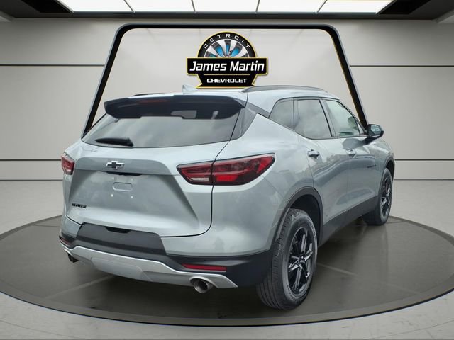 Certified 2025 Chevrolet Blazer LT w/ Convenience Package image 4