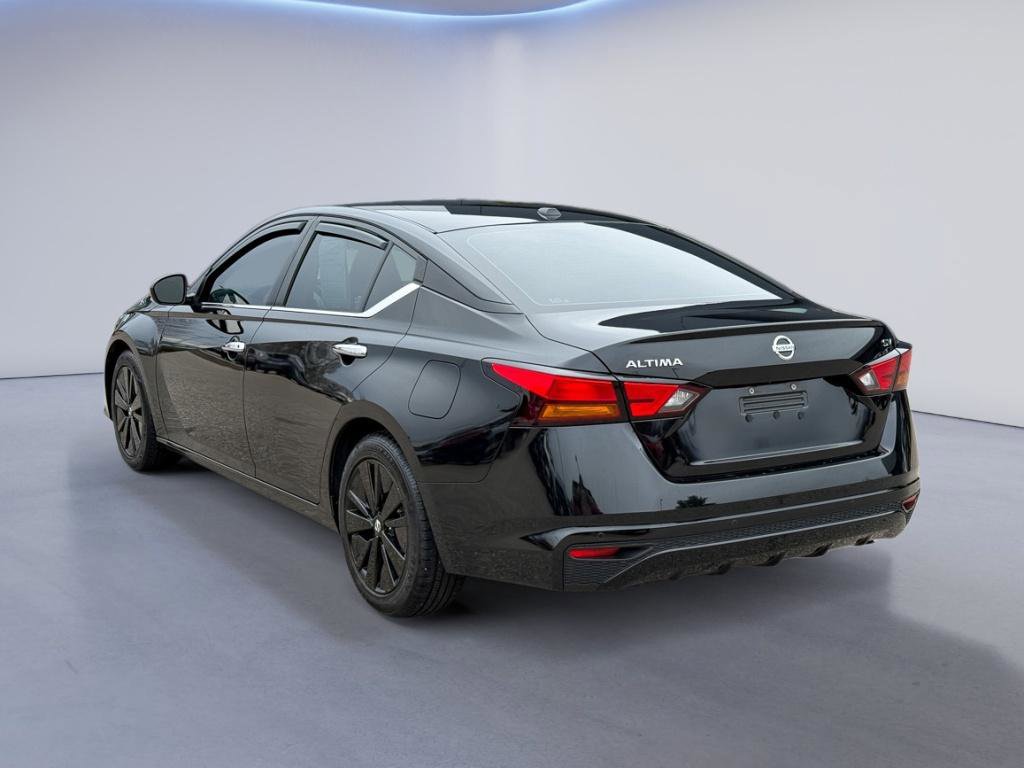 Used 2022 Nissan Altima 2.5 SV image 5
