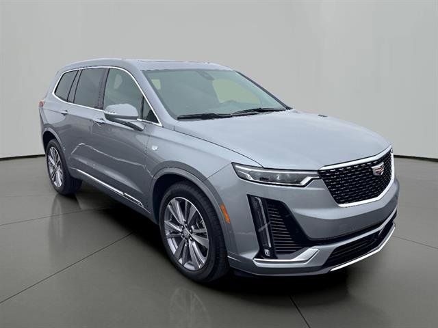 Certified 2025 Cadillac XT6 Premium Luxury w/ Platinum Package image 7