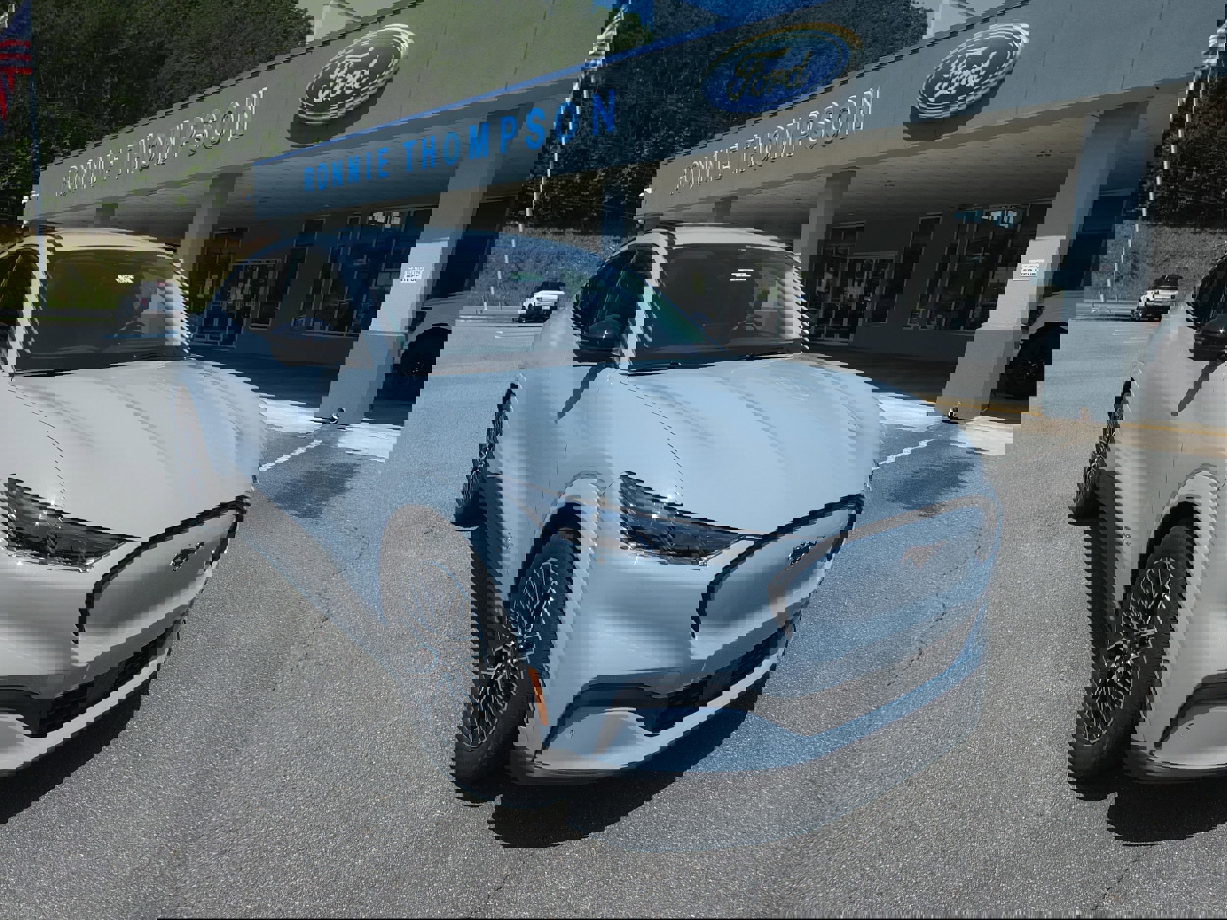 New 2025 Ford Mustang Mach-E Premium image 1