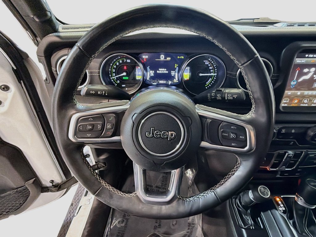 Used 2022 Jeep Wrangler Unlimited Sahara w/ Cold Weather Group AWD/4WD image 13