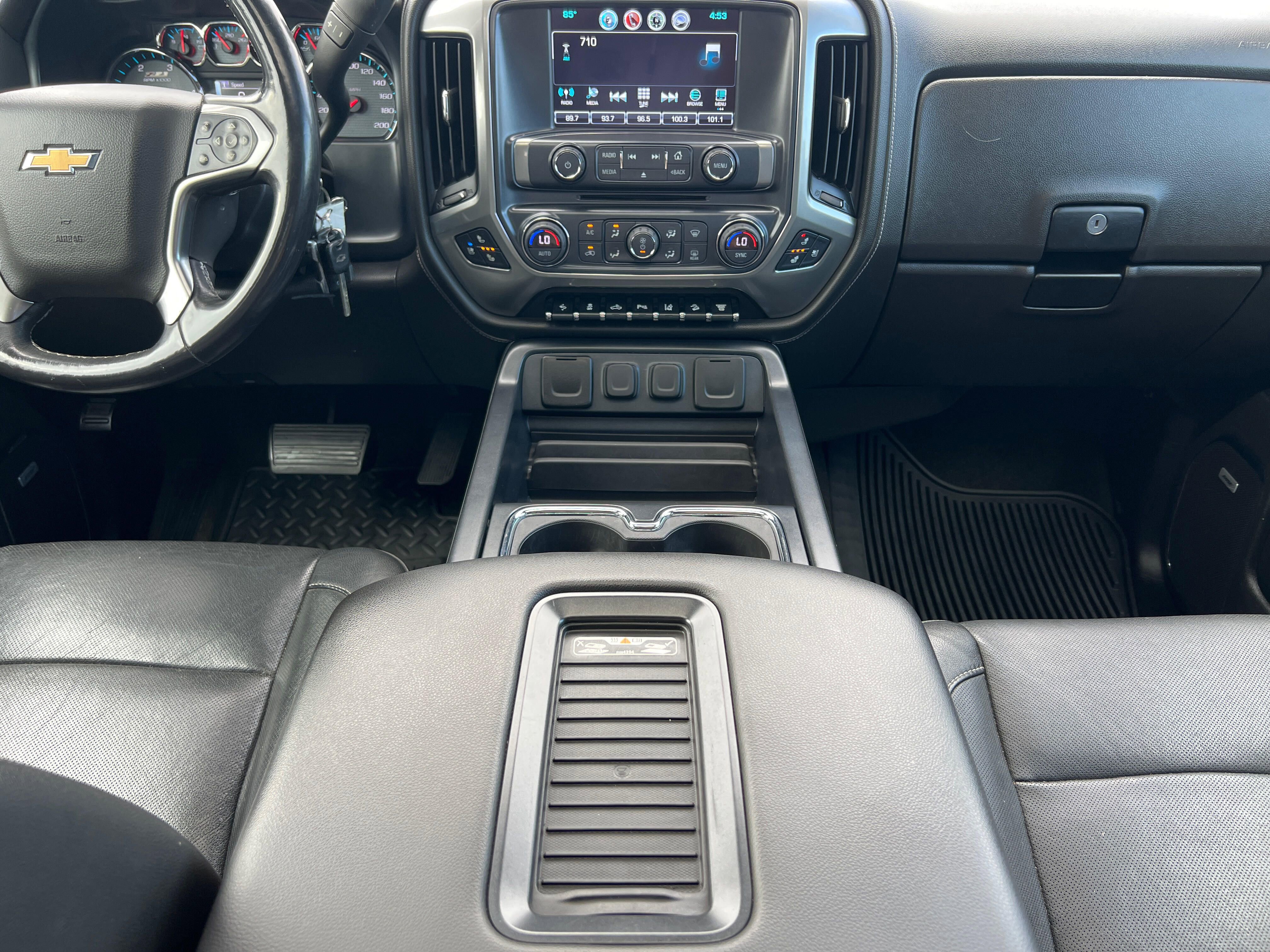 Used 2018 Chevrolet Silverado 3500 LTZ image 16