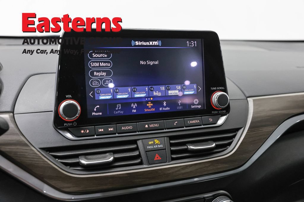 Used 2023 Nissan Altima 2.5 SV FWD image 19