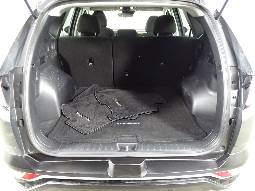 Used 2022 Hyundai Tucson SEL w/ Cargo Package image 14