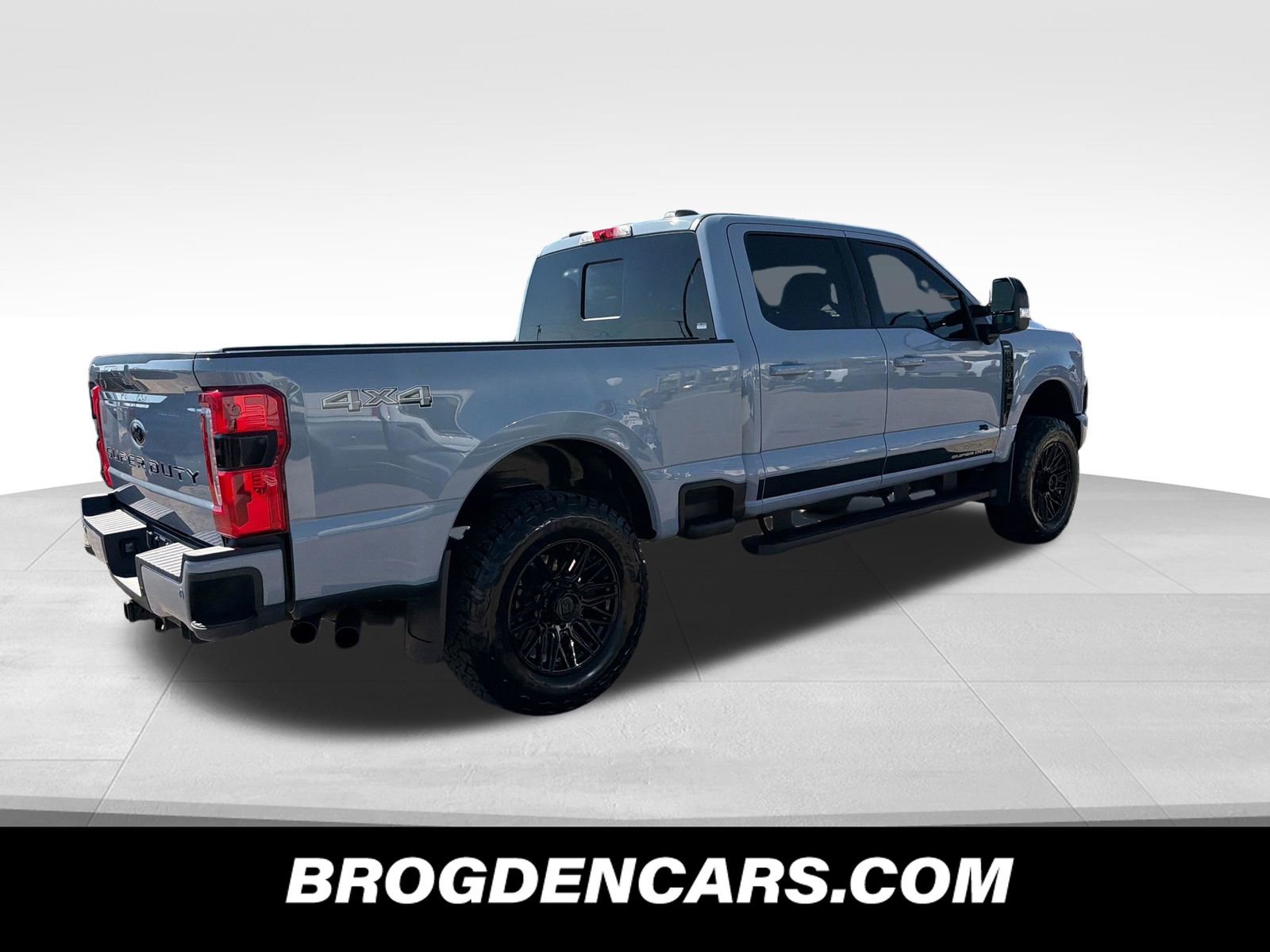 Used 2024 Ford F250 Lariat w/ Lariat Ultimate Package AWD/4WD image 3