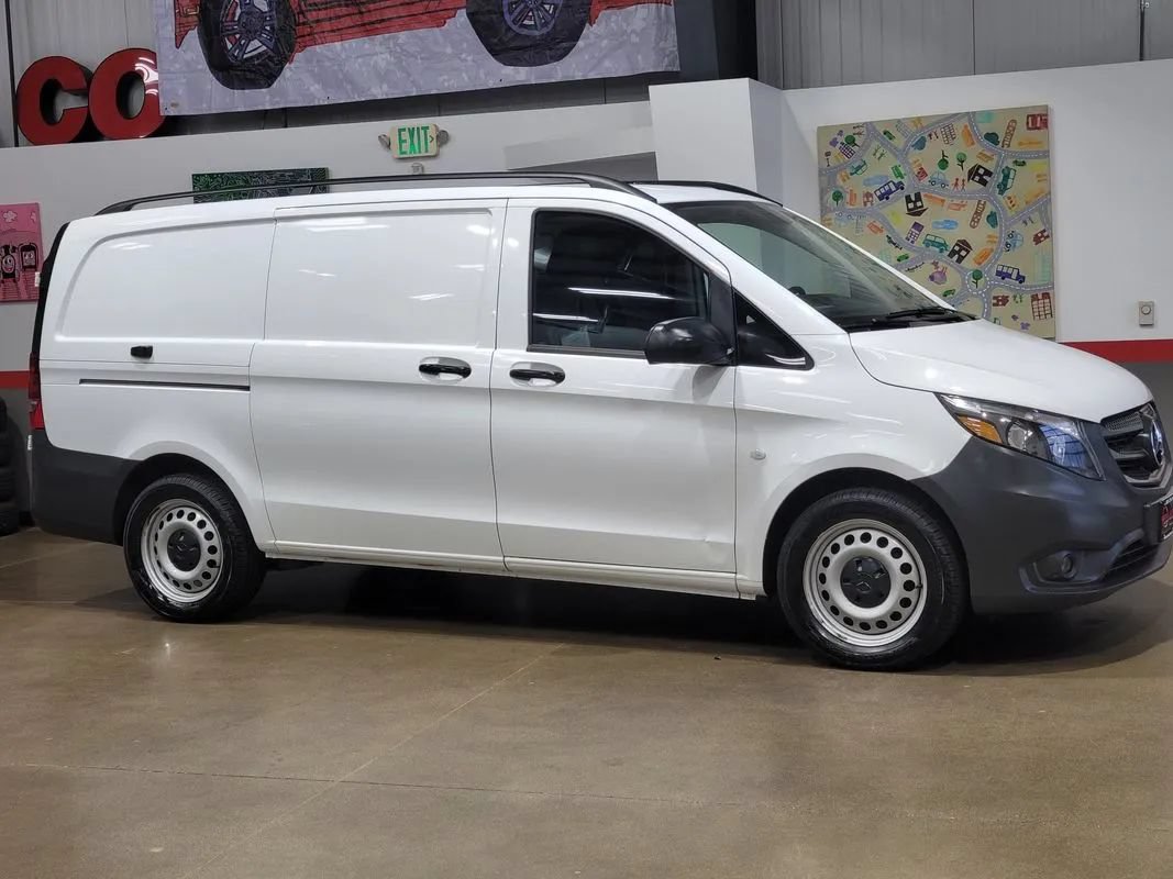 Used 2022 Mercedes-Benz Metris image 59
