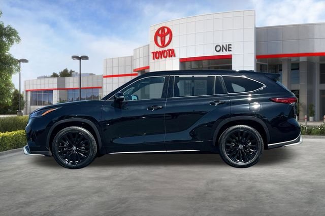 Used 2023 Toyota Highlander XSE image 8