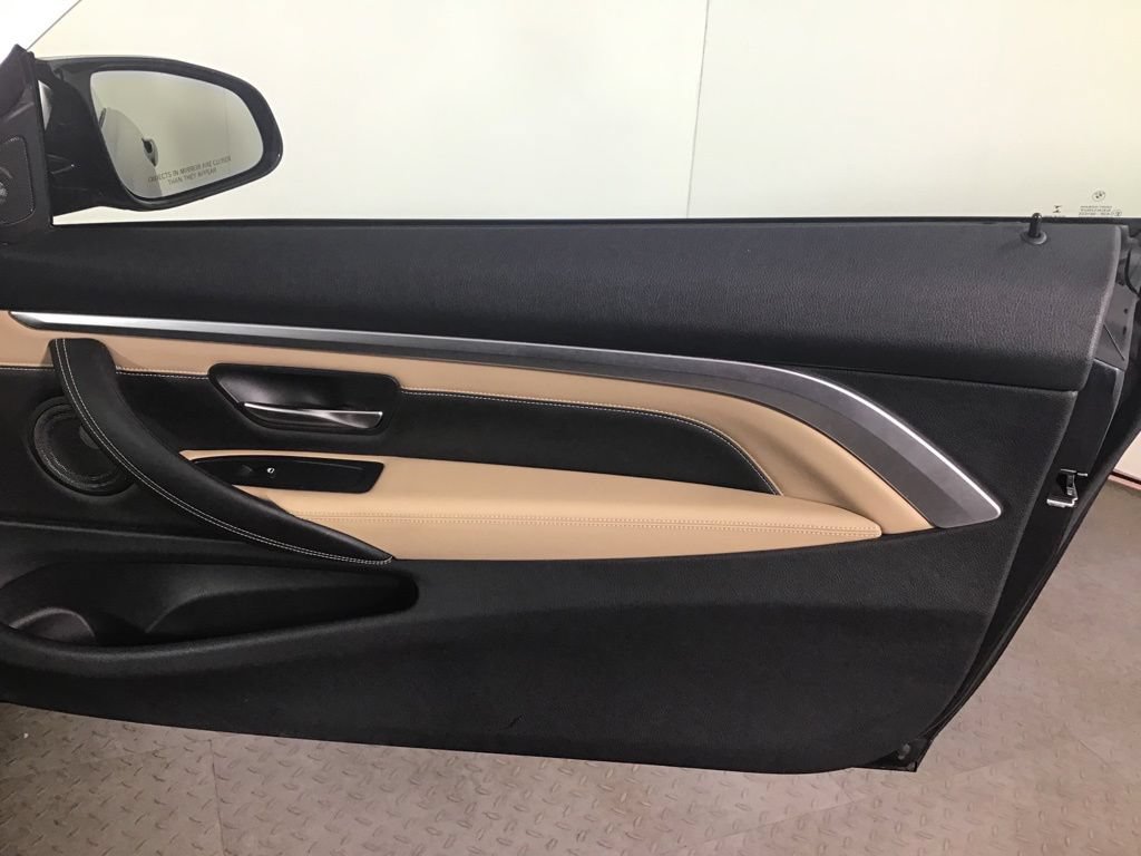 Used 2015 BMW M4 Convertible RWD image 20
