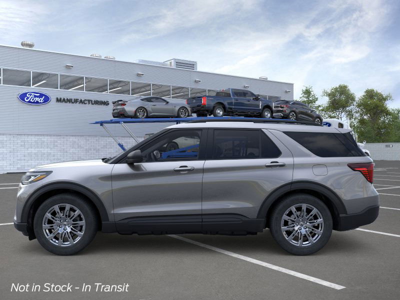 New 2026 Ford Explorer Active image 3