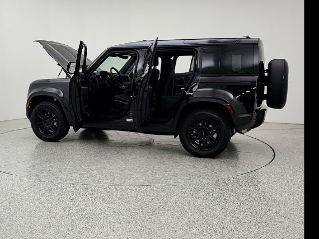 New 2026 Land Rover Defender 110 S AWD/4WD image 12