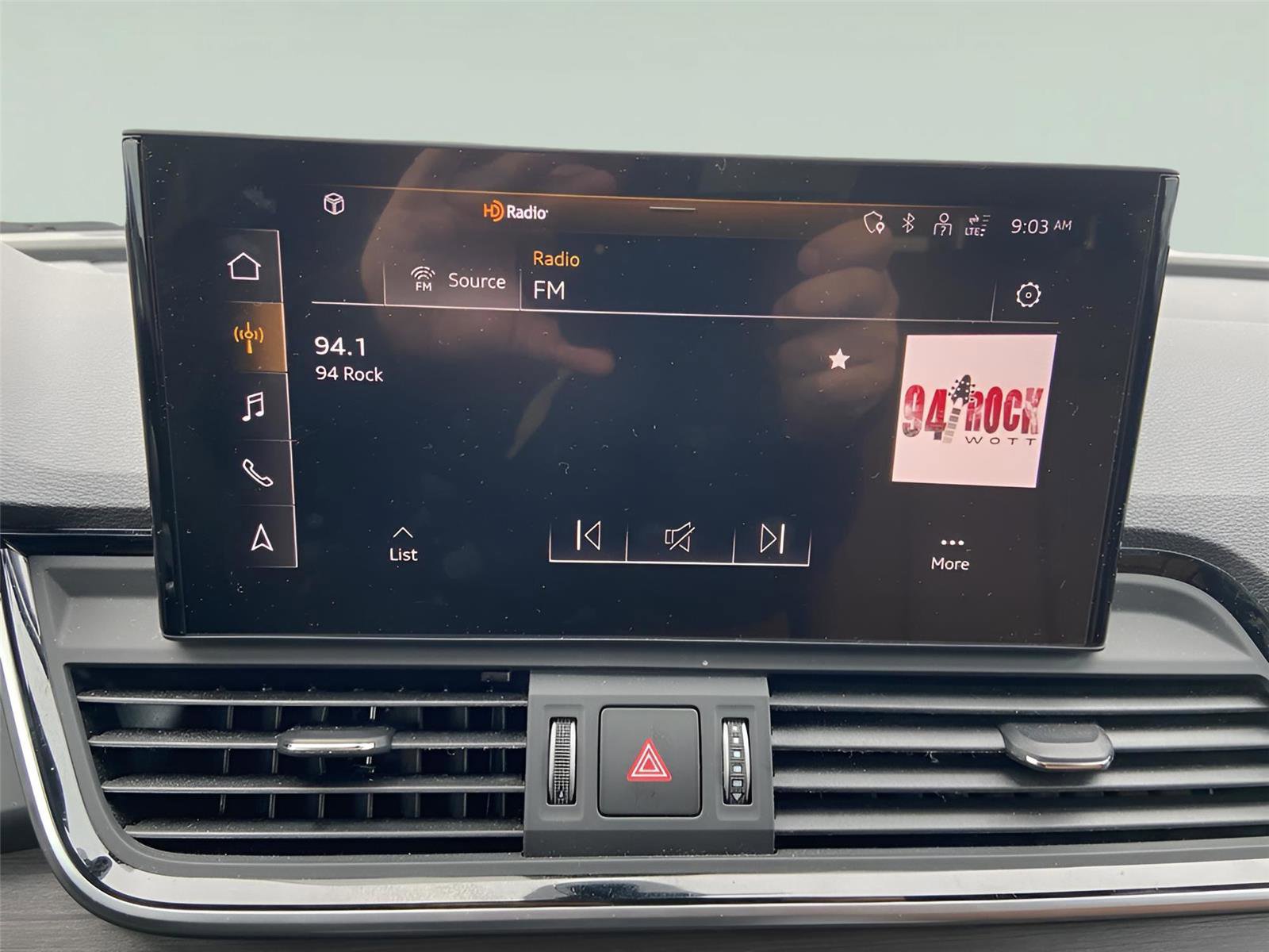 Used 2025 Audi Q5 2.0T Premium image 28