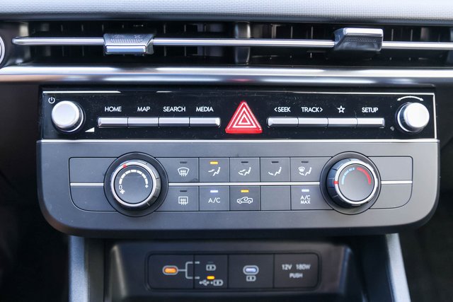 New 2026 Hyundai Santa Cruz SE FWD image 16