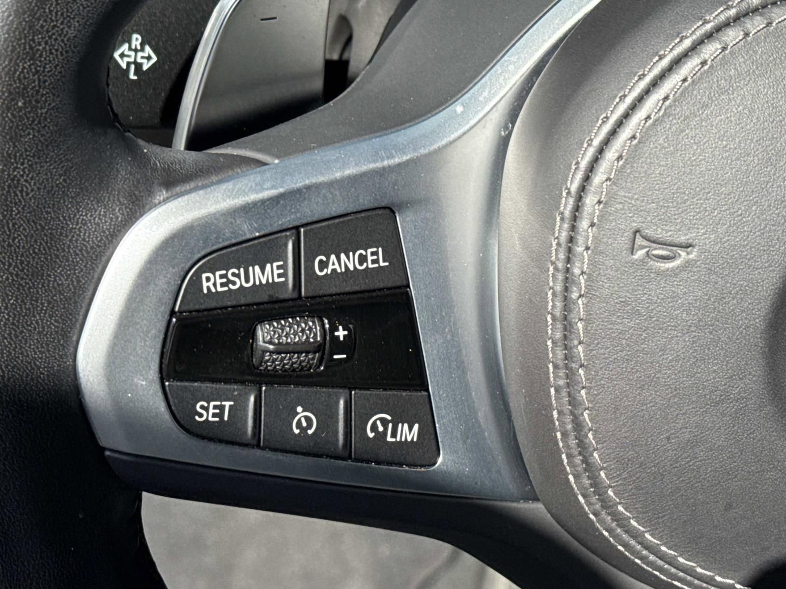 Used 2023 BMW X5 sDrive40i w/ M Sport Package image 23