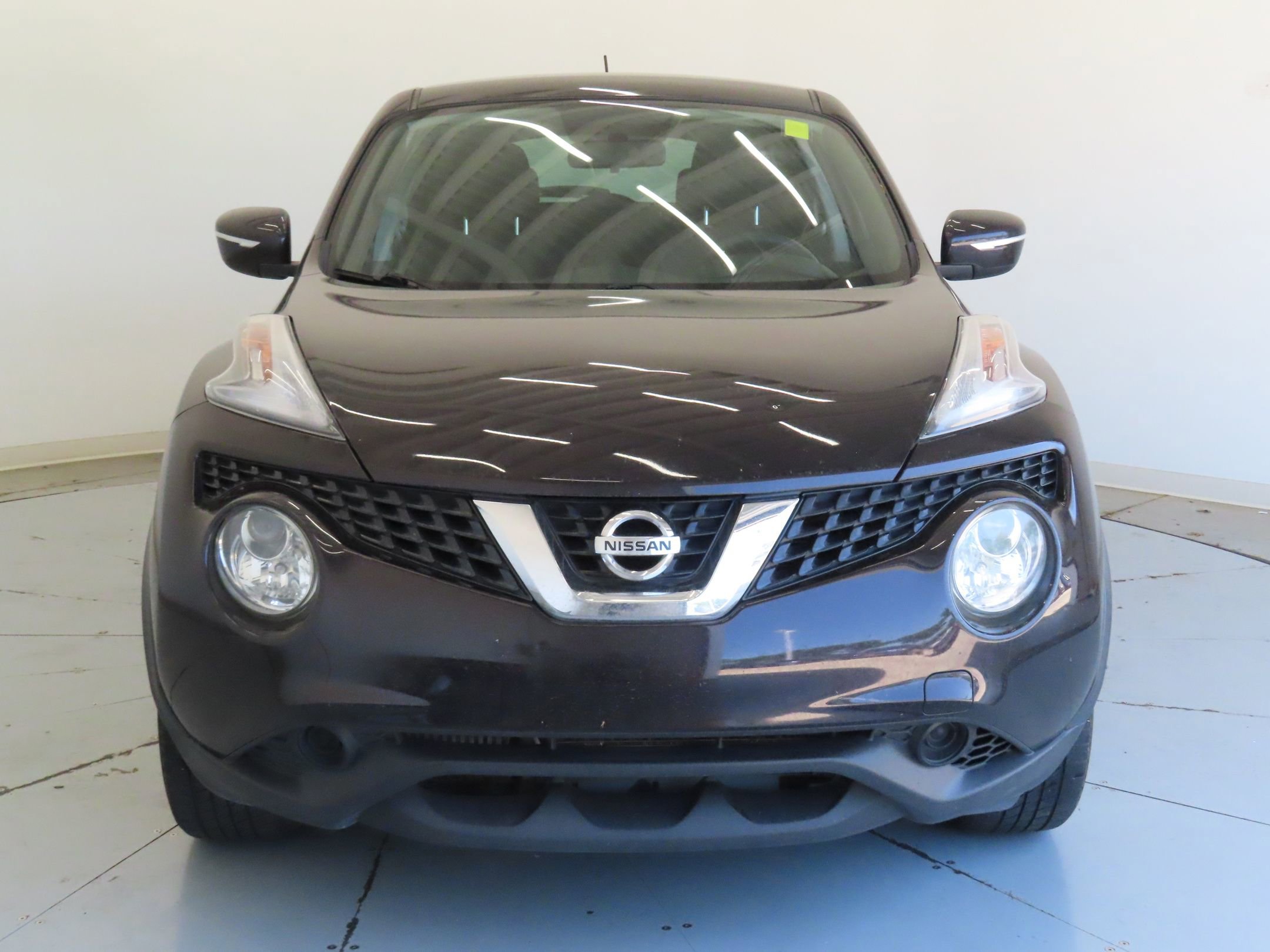 Used 2016 Nissan Juke S FWD image 10